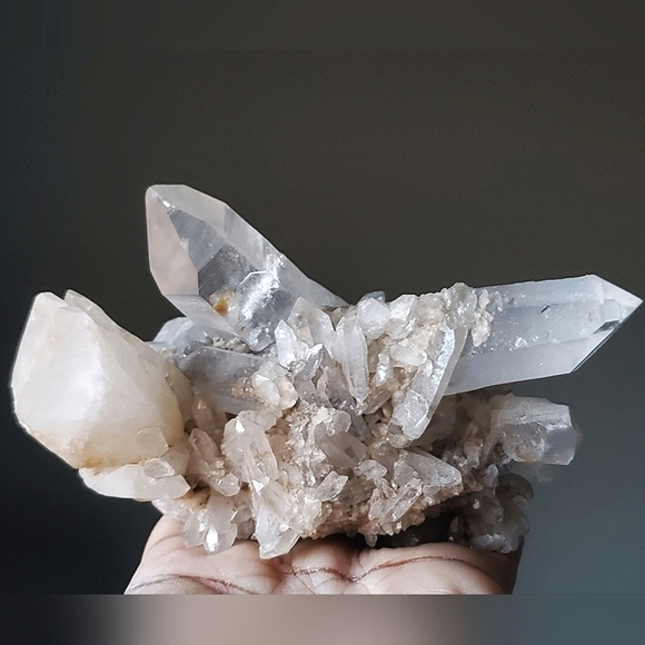 Quartz Crystal Cluster - Picture 3 of 14